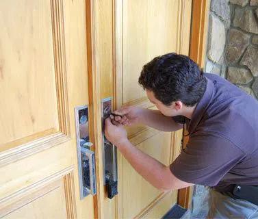 Golden Locksmith Services Levittown, PA 215-583-2331 Golden Locksmith Services Levittown, PA 215-583-2331 - 10-House-Locksmith