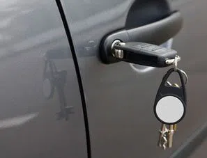Golden Locksmith Services Levittown, PA 215-583-2331 Golden Locksmith Services Levittown, PA 215-583-2331 - 21-Unlock-Car